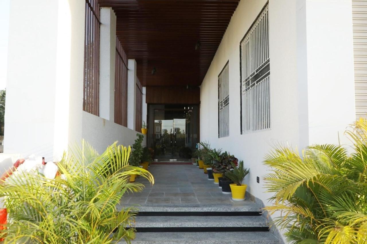 Pine Regency - Aravali'S Peak View Udaipur Exterior foto